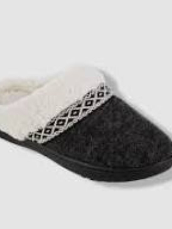 #S12 Isotoner Signature Women's Heather-Knit Ada Hoodback Boxed Slippers - Black - Picture 1 of 1